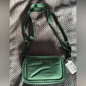 NWT Lululemon Green Crossbody Camera Bag